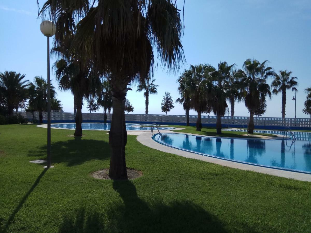 Primera Linea De Playa * Almerimar